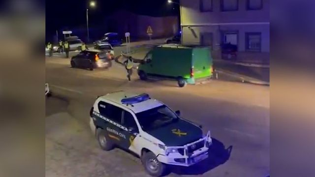 Por las buenas o por las malas