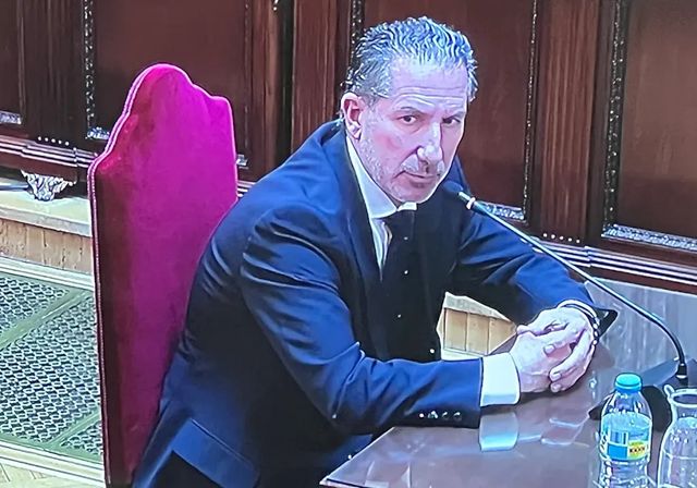 El testigo clave de la compra de mascarillas señala a Ábalos y Koldo: «No se miraron otras ofertas»