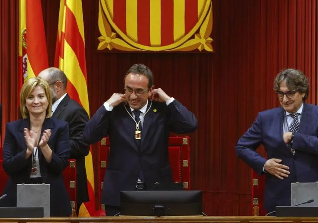 El independentismo afea a la abadía de Montserrat, reserva espiritual del nacionalismo, su acogida a los Reyes