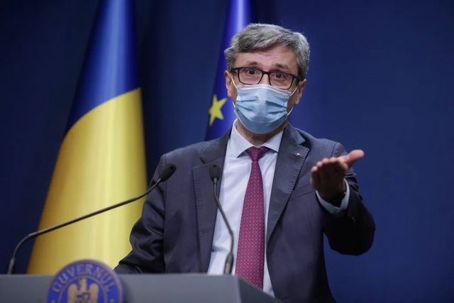 Ministrul Virgil Popescu anunță cum își vor putea recupera românii banii plătiți în plus la facturile greșite