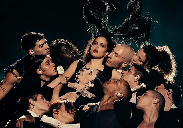 Una sinfónica Rosalía emociona y enmudece al Movistar Arena de Madrid