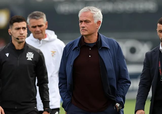 Mourinho cierra la puerta al Real Madrid... hasta que acabe la temporada