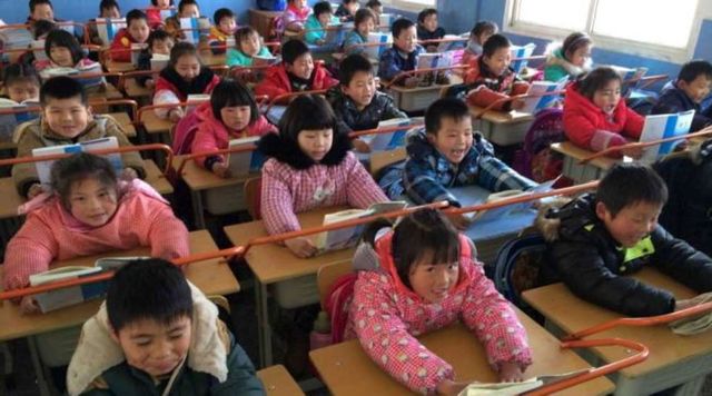 La Cina chiede ai genitori di non fare studiare troppo i figli