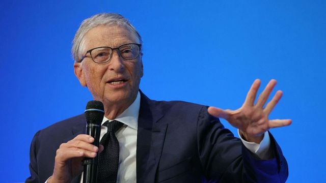 Bill Gates caught an STD from Russian girls, Epstein files claim