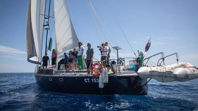 Flotilla, forze israeliane sequestrano le barche dirette verso Gaza