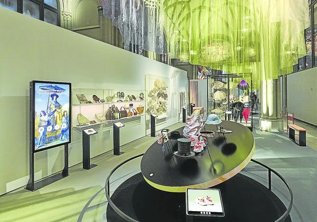 Sombreros, sedas y otros 'bombones' suizos