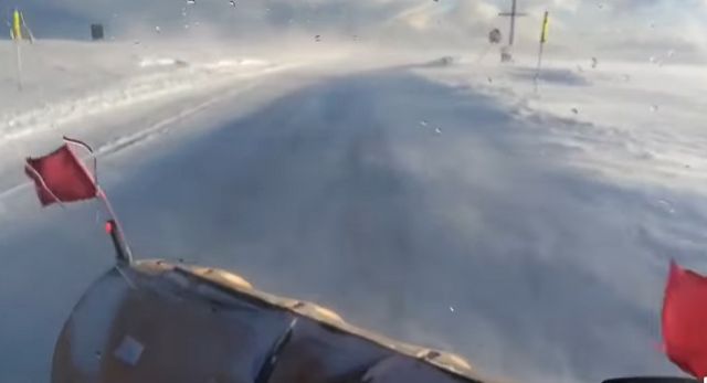 Viscol puternic între Rânca și Novaci: Drumul s-a închis pentru toate categoriile de vehicule