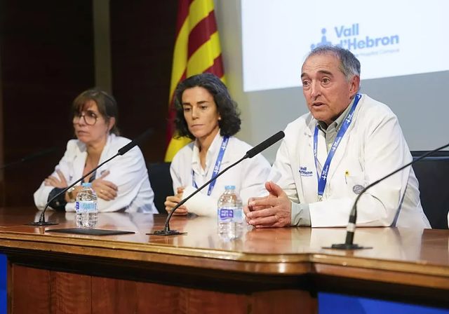 Salvador Illa permanece hospitalizado en el Vall d'Hebron tras una dolencia muscular, aunque su estado es «estable»