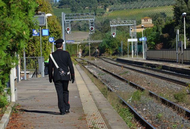 Pescara, due donne travolte e uccise da un treno a Montesilvano