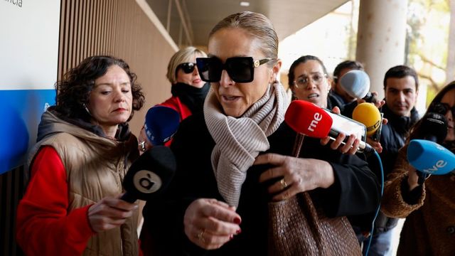 La jefa de prensa de Mazón declara que no supo dónde estuvo el expresidente la tarde de la dana