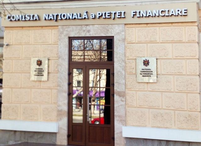 Lovitură pe piața nebancară – Trei companii de creditare din Moldova, obligate să restituie oamenilor 195 milioane de lei
