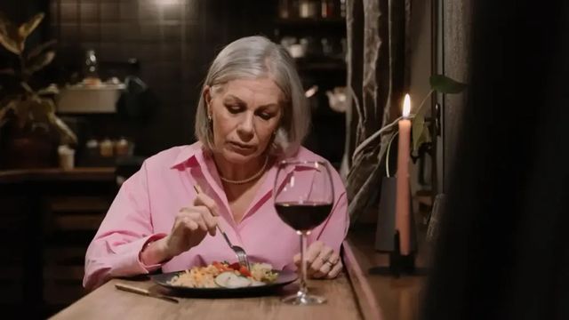 La Agencia de Seguridad Alimentaria revisará un informe sobre menopausia basado en datos de hombres