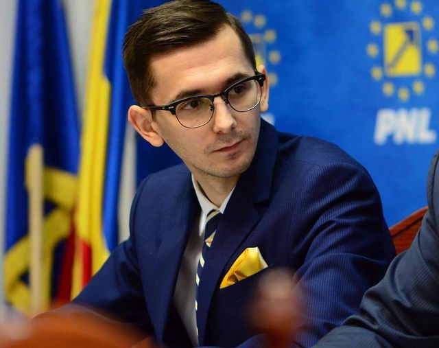 Deputatul Pavel Popescu a demisionat din Parlament, după ce Legislativul l-a validat în funcția de vicepreședinte al ANCOM