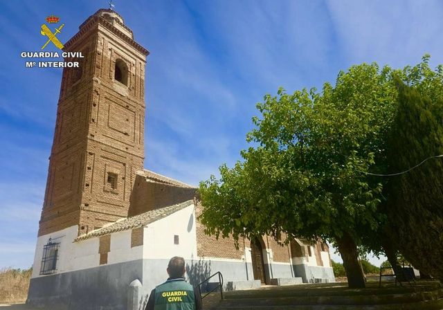 Cuatro detenidos y un investigado por el robo de la campana de una ermita en Toledo