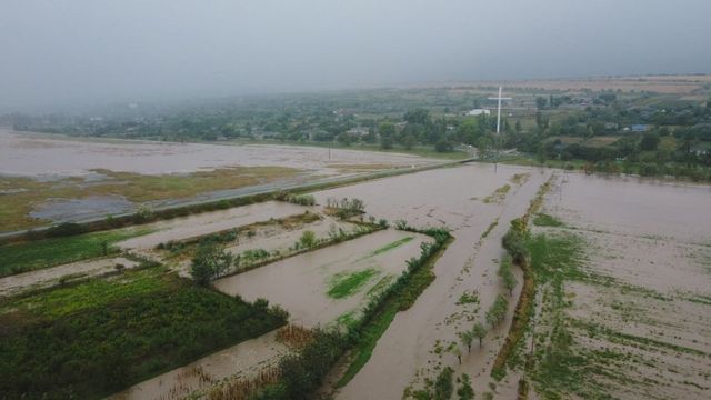 Guvernul va aloca circa 115 milioane de lei pentru lichidarea consecințelor ploilor torențiale din acest an