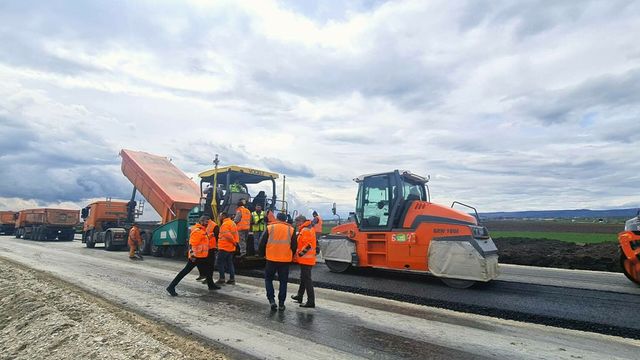 Sorin Grindeanu transmite că se vor finaliza loturile 1 și 2 din Autostrada A7