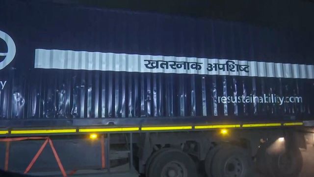 Union Carbide waste disposal: Two attempt self-immolation in Pithampur, taken to Indore hospital