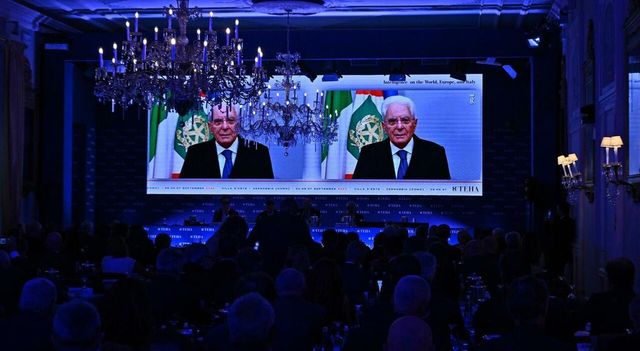 Mattarella, il mondo ha bisogno dell'Ue per centralità diritto