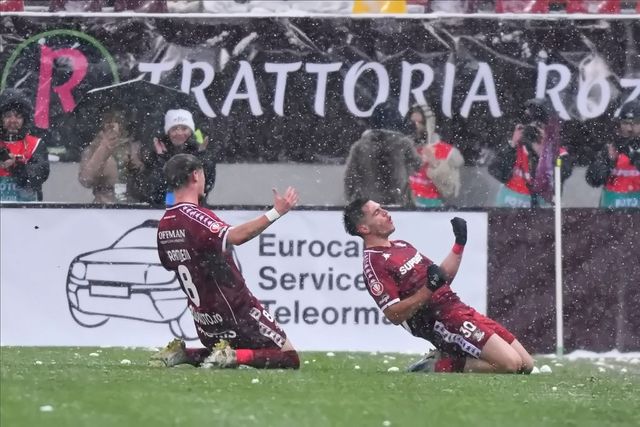 Unirea Slobozia-Rapid București încheie luni etapa a 29-a a Superligii