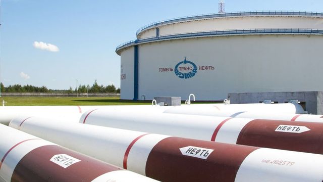 Русия може да спре транзита на казахстански петрол за Германия от 1 май