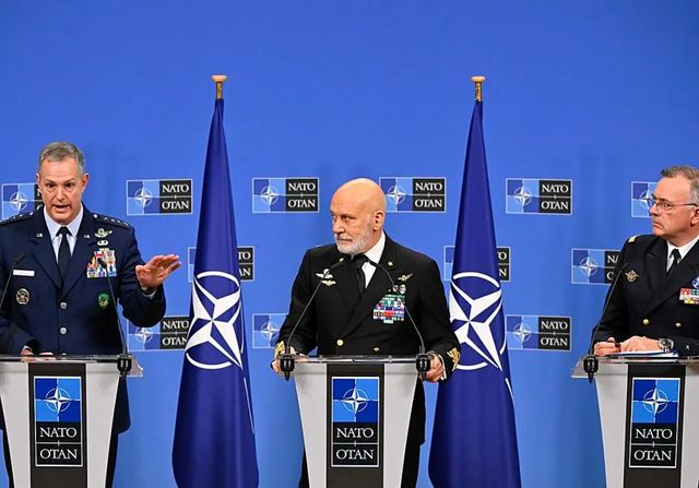 La OTAN confirma la retirada de 5.000 soldados estadounidenses de Europa