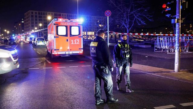 Un hombre apuñala a una persona en el memorial del Holocausto en Berlín