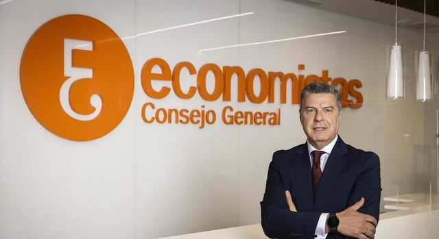 Los economistas aumentan al 3% su previsión de crecimiento, los primeros que superan la estimación del Gobierno