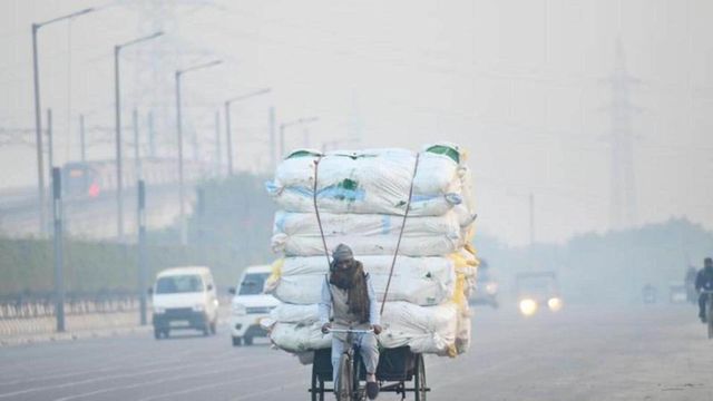 Delhi’s Air Quality Remains ‘Poor’, Thin Layer Of Smog Limits Visibility