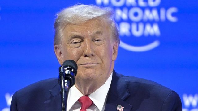 Международното летище в Палм Бийч вече ще носи името на Доналд Тръмп