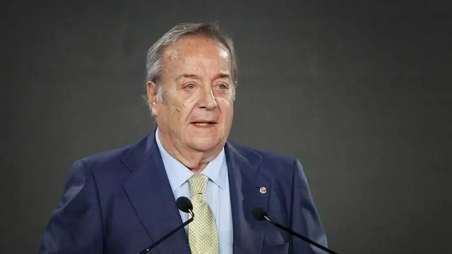 Fallece Santiago Rey Fernández-Latorre, presidente y editor de 'La Voz de Galicia'