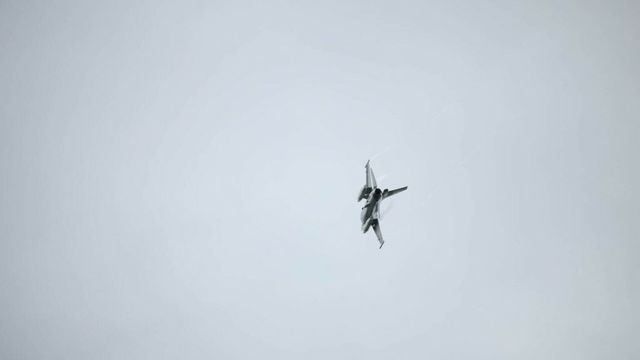Un avion de luptă F-16 s-a prăbușit în parcul național White Sands din New Mexico