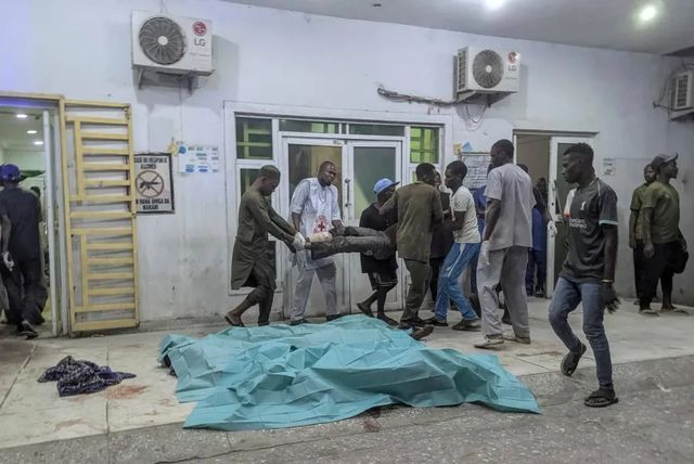 Attentati suicidi in Nigeria, 23 morti e oltre 100 feriti
