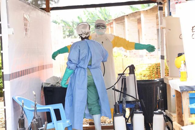 Franța a confirmat primul caz de Ebola