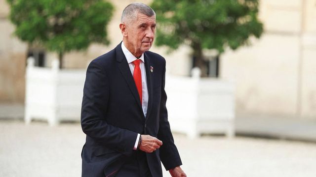 Babiš vyzval ke společné evropské protivzdušné obraně, Británii v ní nechce