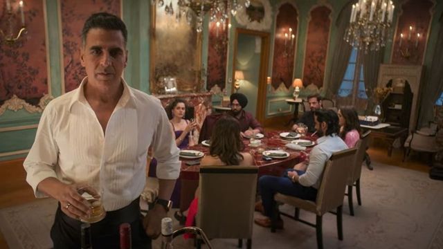 Khel Khel Mein Trailer: Akshay, Taapsee, Fardeen's Game Night Gone Wrong