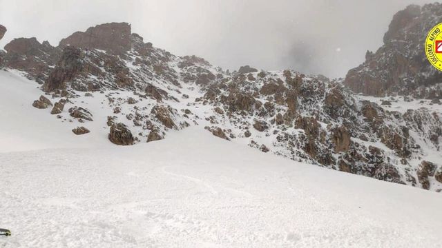 Valanga nel Cuneese, una vittima e tre feriti