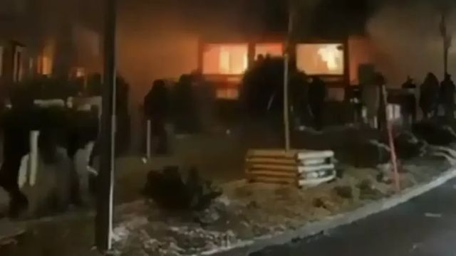 Momentul când ar fi izbucnit incendiul în barul din Crans-Montana. Elveția declară cinci zile de doliu național