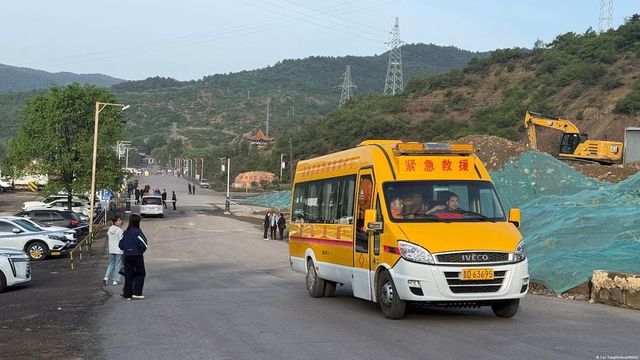 Death toll jumps to at least 82 in China coal mine blast