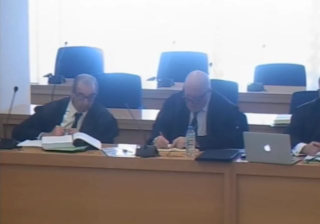 Villarejo 'esquiva' el banquillo de Kitchen poniéndose la toga de abogado