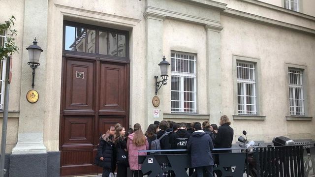 Büntetőeljárást folytat a rendőrség az Eötvös József Gimná­ziumban kirobbant botrány miatt