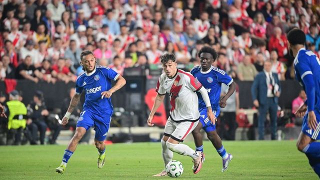 Ce șanse are Andrei Rațiu să câștige Conference League. Cotele înainte de Crystal Palace - Rayo Vallecano