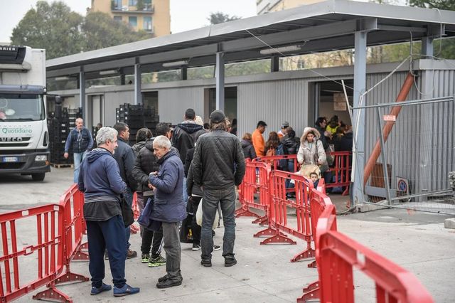 Rapporto Caritas: 'In povertà assoluta un italiano su 10'