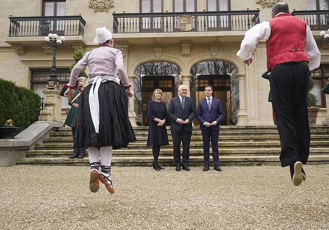 Un acto histórico para recordar a las víctimas del bombardeo de Gernika