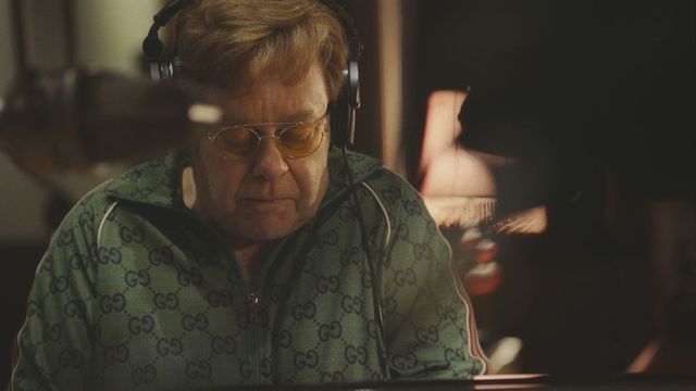 Elton John dezvăluie că nu își poate vedea musicalul pentru că și-a pierdut vederea