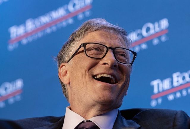 Bill Gates și-a vândut toate acțiunile de la Fondul Proprietatea pe care le avea