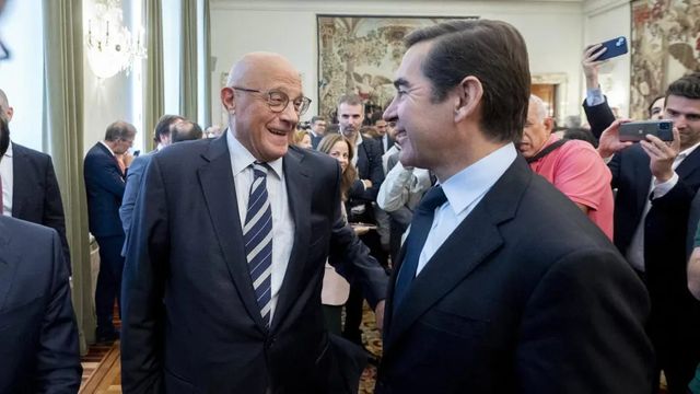 El Gobierno avisa que el calendario de la opa de BBVA a Sabadell se extenderá a 2025