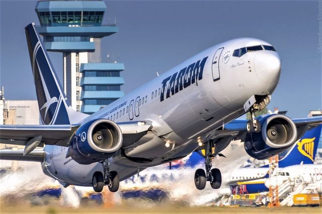Tarom întrerupe zborurile București - Belgrad, după 16 ani