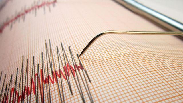 Cutremur cu magnitudinea 3,3, produs sâmbătă dimineața în Vrancea