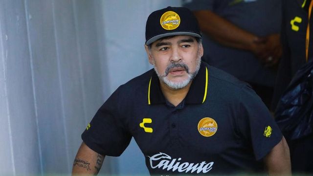 “Maradona aveva smesso di mangiare e lavarsi, ma nessuno interveniva”: la testimonianza shock
