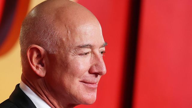 Bezos kiáll a Washington Post mellett, miután az kiszállt Kamal Harris mögül